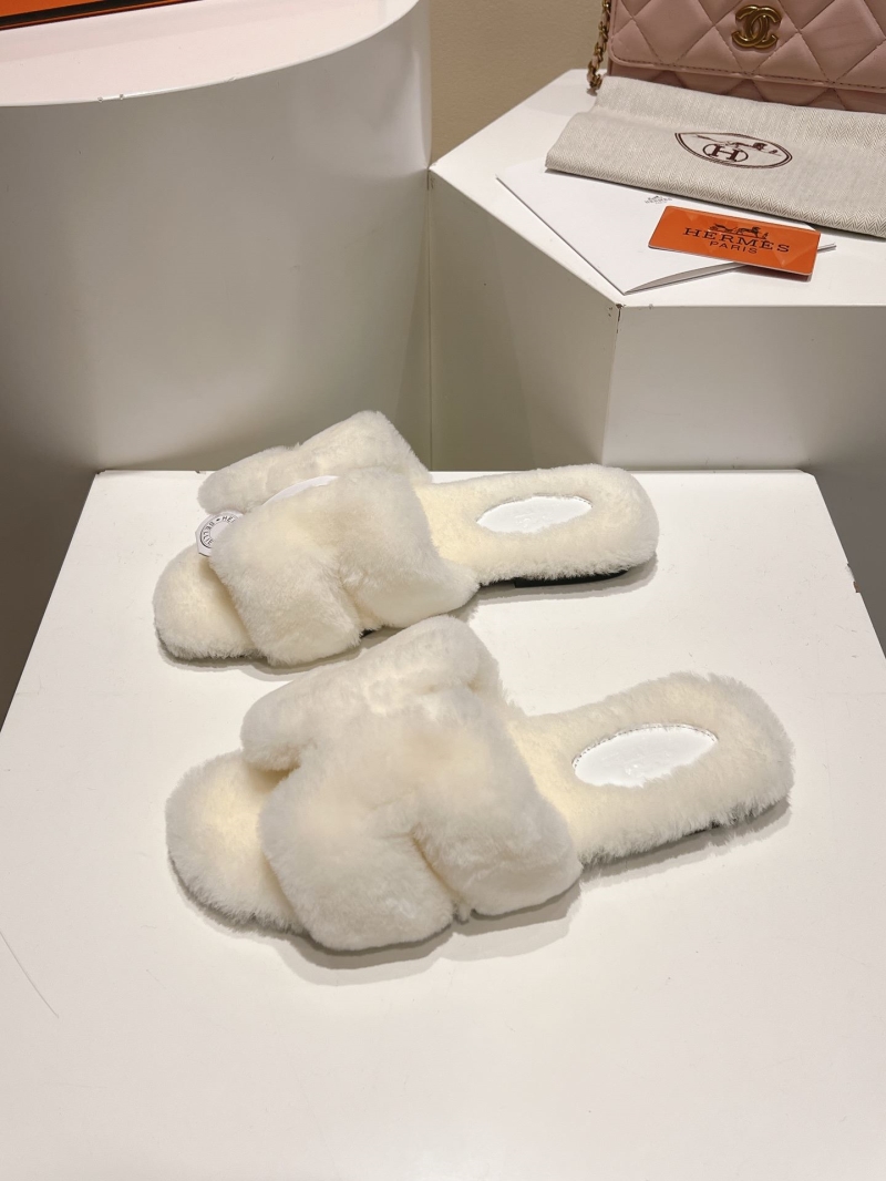 Hermes Slippers